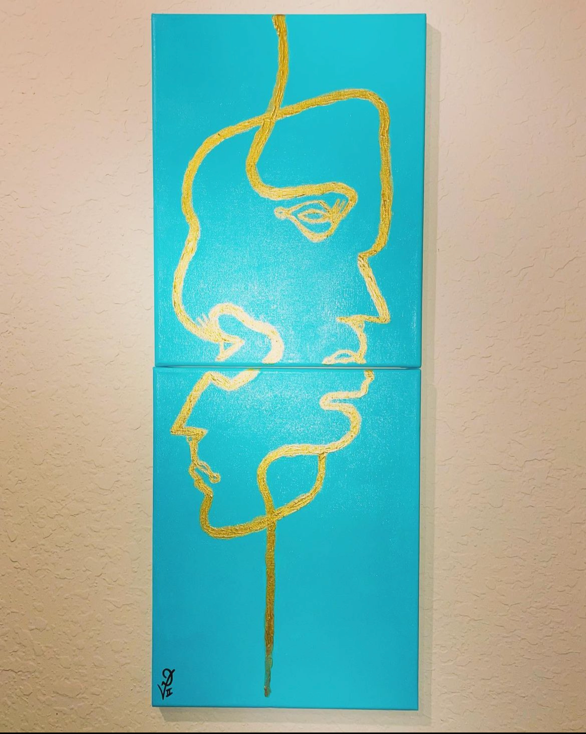 Stay Connected - Gold